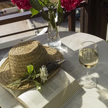 فندق Morfeas بلاتامونيس