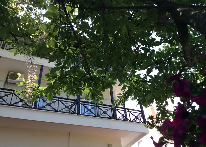 Morfeas Hotel