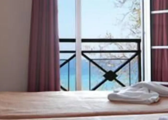 Morfeas Hotel