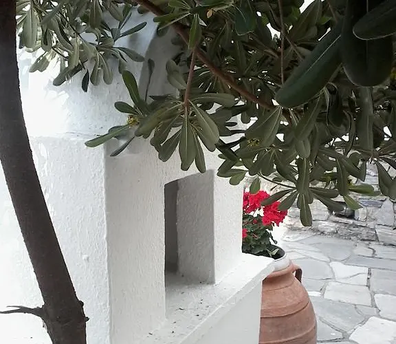 Morfeas Hotel